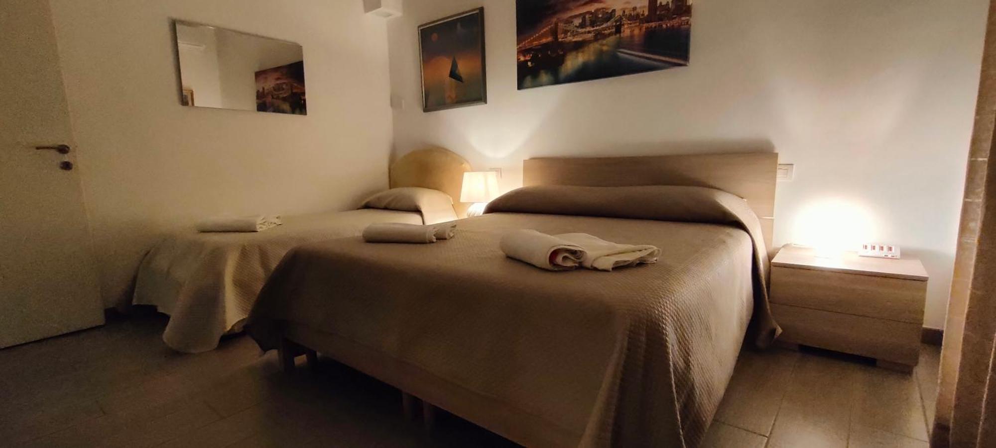 Il Centro Apartments Bari Exteriör bild
